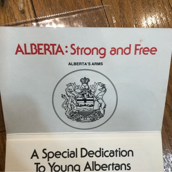 Alberta 1905-1980 75th Anniversary Medal - dedicated to youth students - Picture 6 of 14